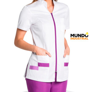 Uniformes antifluidos blancos