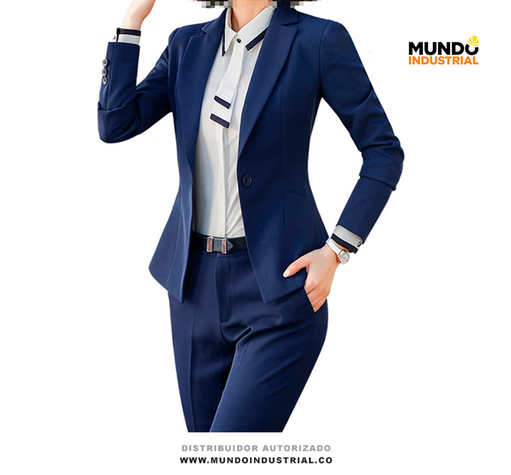 Uniforme de oficina para mujer
